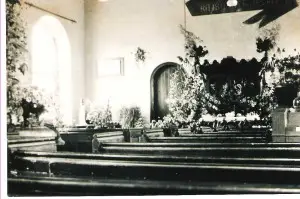 Fontmell Methodist Chapel interior
